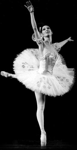 DIANA FERRARA Etoile Astra Roma Ballet, compagnia di danza e balletto